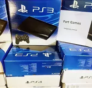 ps3 super slim + 10 jogos + dualshock 3 / frete grátis